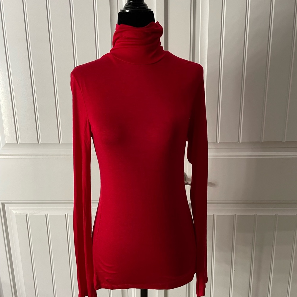 Turtle neck long sleeve